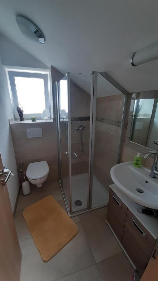 Casa La Vino Apartment ไลเวน ภายนอก รูปภาพ
